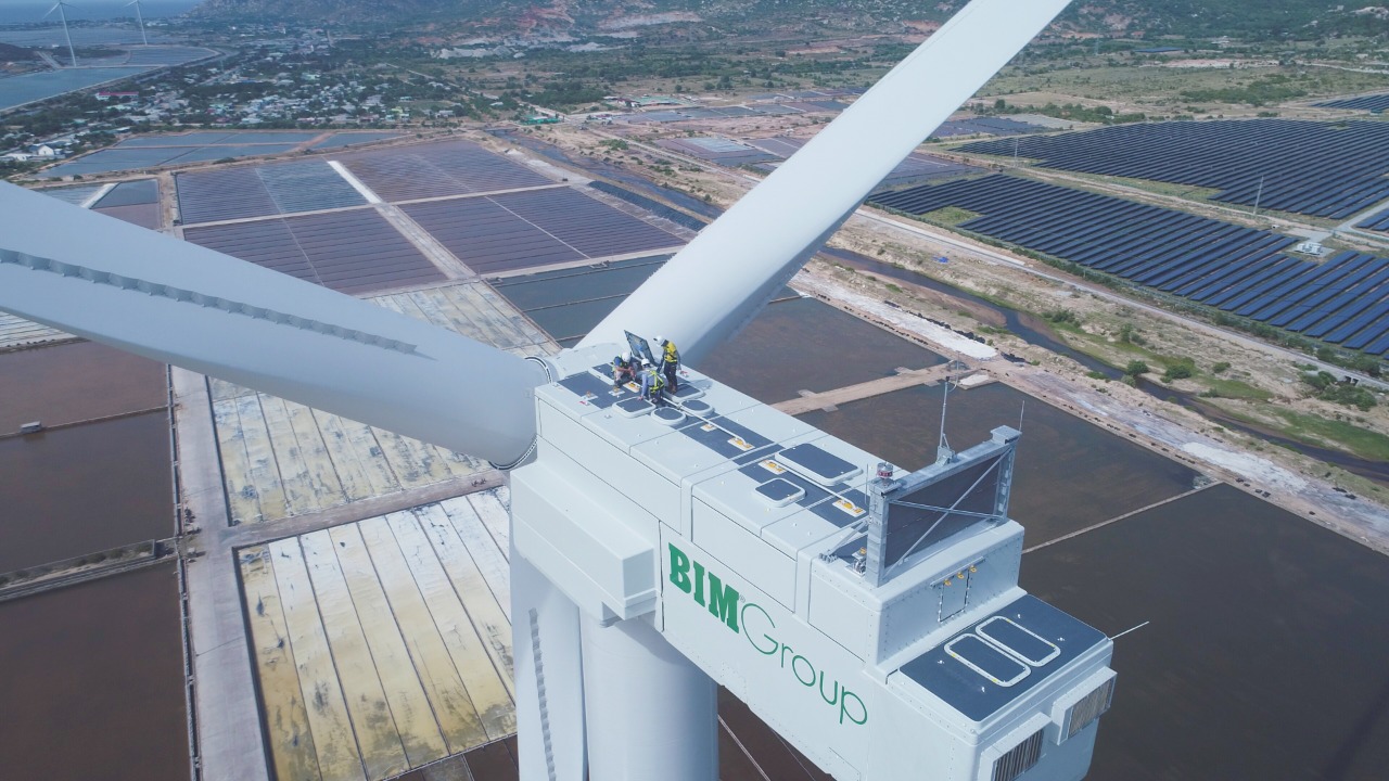 BIM Group hoàn thành Tổ hợp năng lượng tái tạo kết hợp sản xuất muối công nghiệp lớn nhất Việt Nam với tổng mức đầu tư 12.000 tỷ đồng